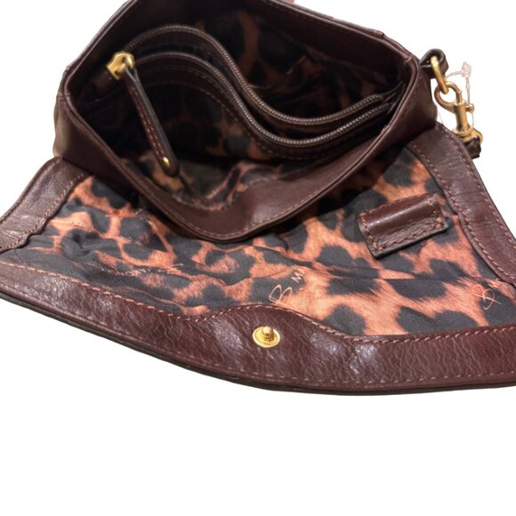 B. Makowsky Brown Leather Wristlet Clutch Leopard Lining - Picture 6 of 6